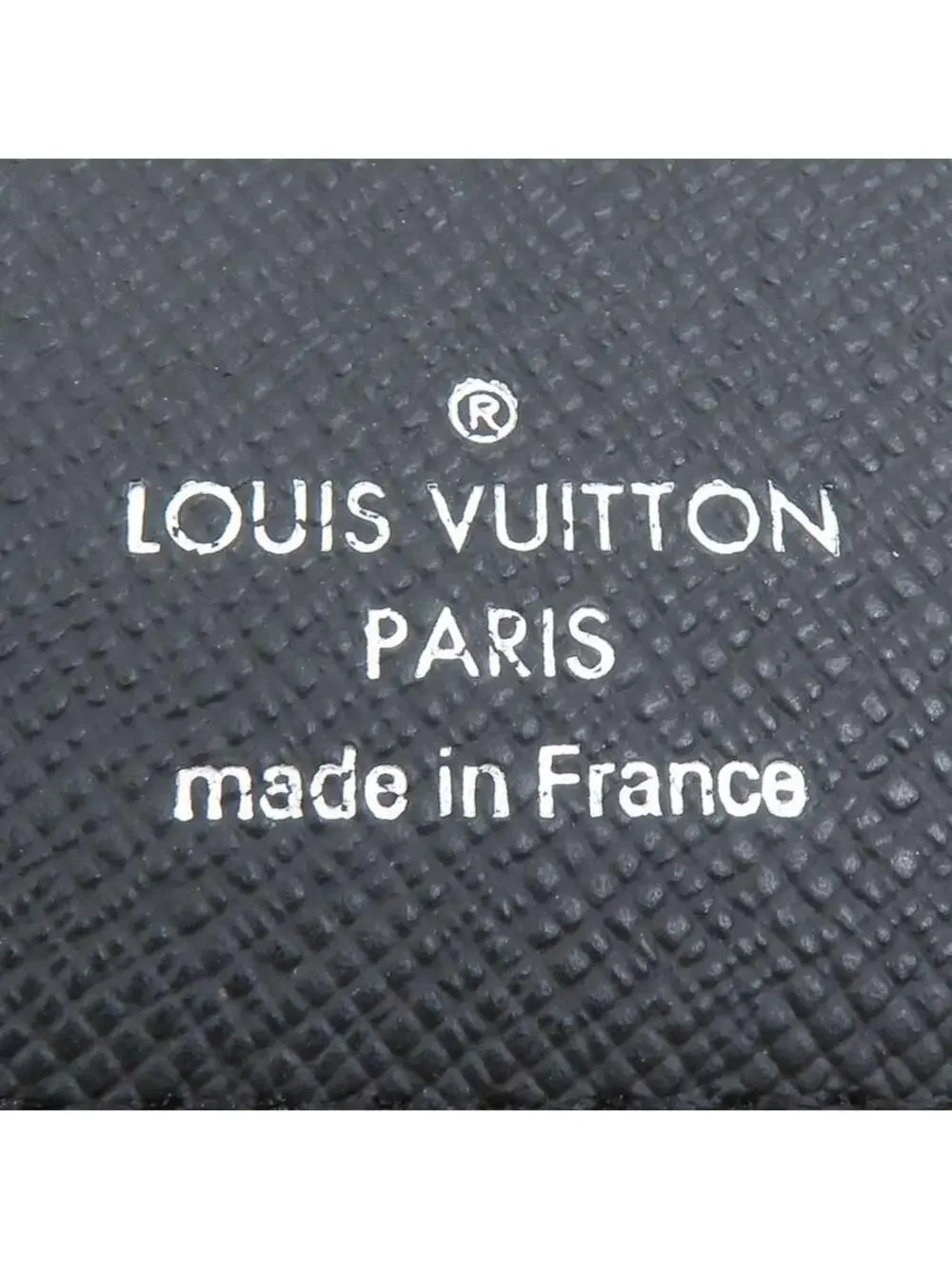 Auth Louis Vuitton Eclipse Brazza #321138L27B